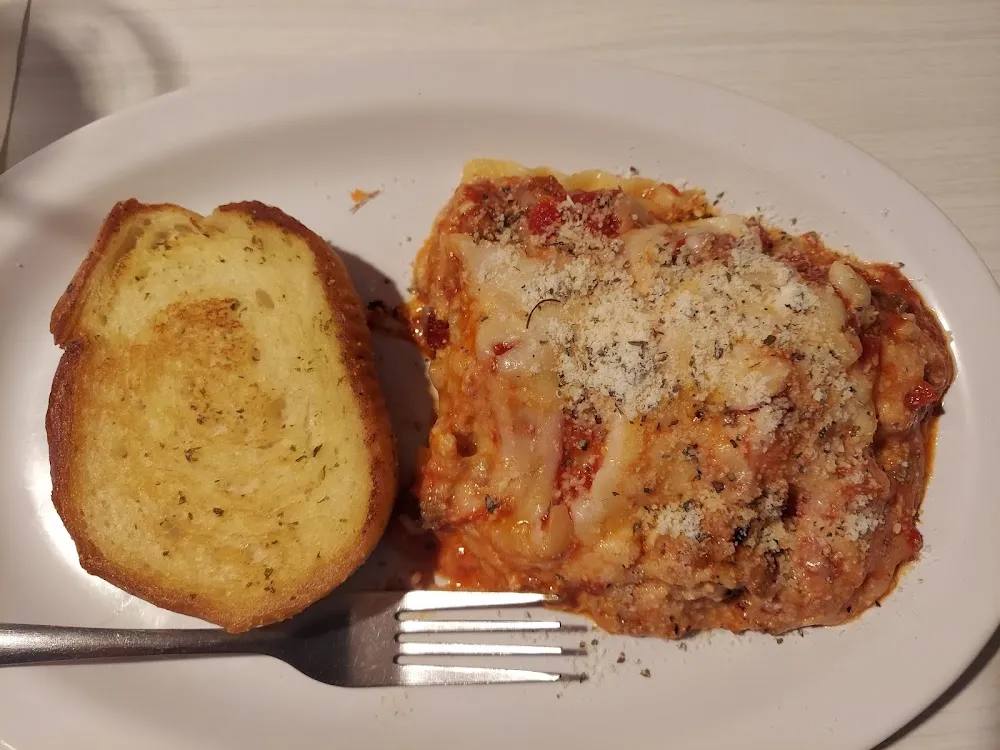 Lasagna Dinner Special